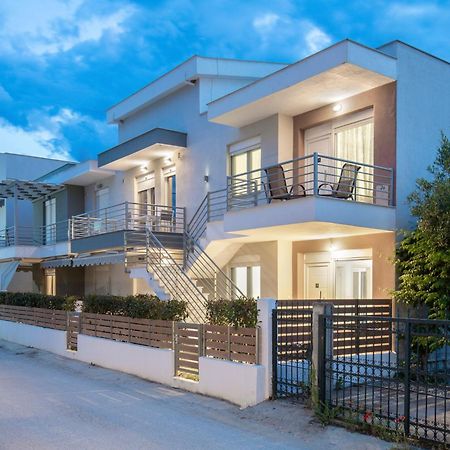 Aphrodite Residential Complex Ofrinion Luaran gambar