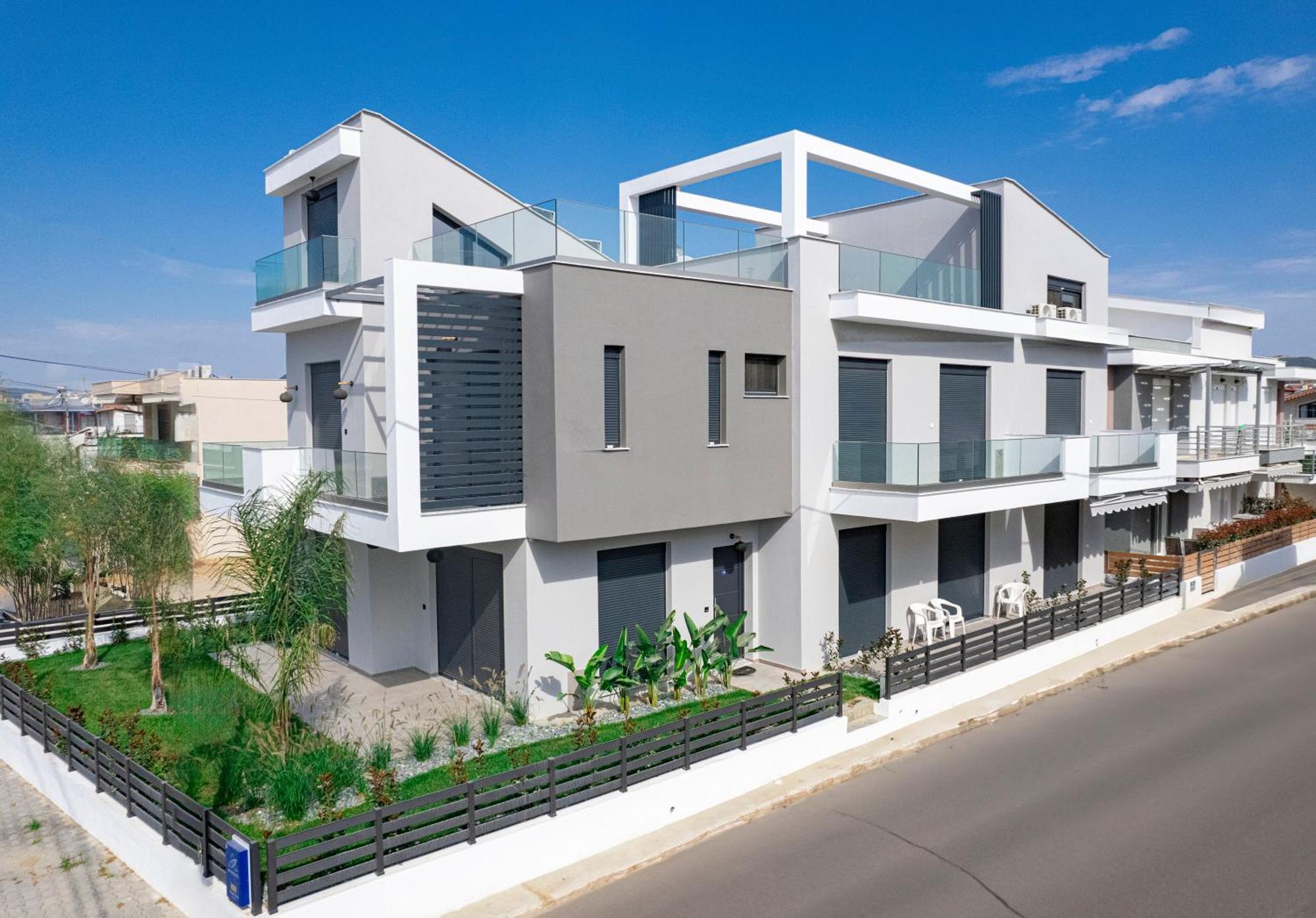 Aphrodite Residential Complex Ofrinion Luaran gambar