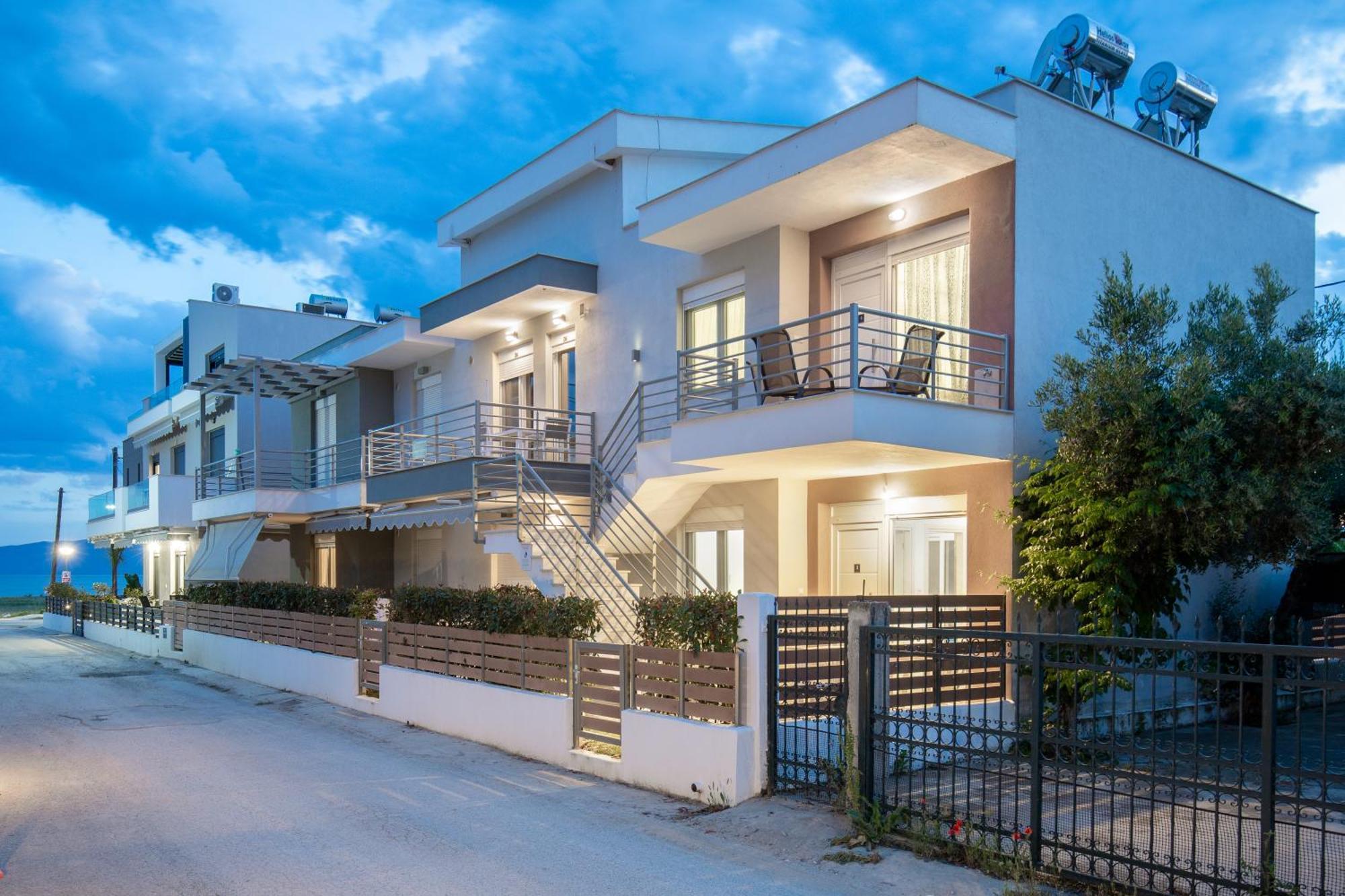 Aphrodite Residential Complex Ofrinion Luaran gambar